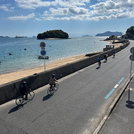 East Villa Shimanami Mukaishima Seafront Onomichi Exterior foto